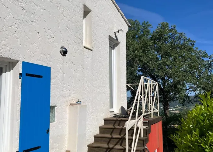 Studio En Duplex Independant